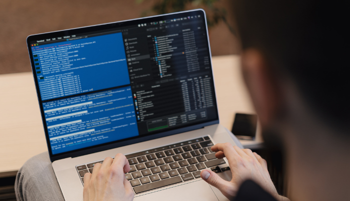 Il processo di sviluppo software: dall'analisi al successo